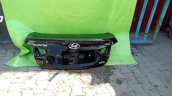 hyundai elentra bagaj kapağı