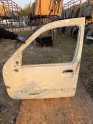 Oto Çıkma Parça / Renault / Kangoo / Kaporta & Karoser / Sol Ön Kapı / Çıkma Parça 