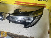Oto Çıkma Parça / Renault / Taliant / Far & Stop / Sağ Ön Far / Çıkma Parça 