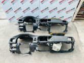 Oto Çıkma Parça / Volvo / S60 / Göğüslük & Torpido / Komple Torpido / Çıkma Parça 