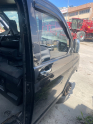 VOLKSWAGEN CARAVELLE T5 DOLU SİYAH SAĞ ÖN KAPI