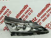 Oto Çıkma Parça / Toyota / Verso / Far & Stop / Sağ Ön Far / Çıkma Parça 