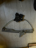 Oto Çıkma Parça / Opel / Corsa / Oto Cam / Cam Krikosu / Çıkma Parça 