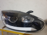 Oto Çıkma Parça / Renault / Megane / Far & Stop / Far Kasası / Çıkma Parça 