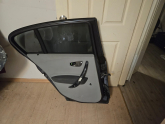 Oto Çıkma Parça / Bmw / 1 Serisi / Kaporta & Karoser / Sol Arka Kapı / Çıkma Parça 