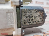 Oto Çıkma Parça / Volkswagen / Golf / Oto Cam / Cam Motoru / Çıkma Parça 