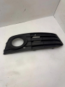 8K0807682A ORJİNAL  AUDİ A4 ÖN TAMPON SİS FAR ÇERÇEVESİ SAĞ