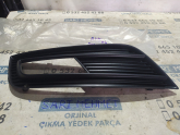 Oto Çıkma Parça / Audi / A4 / Tampon / Sis Farı Çerçevesi / Çıkma Parça 
