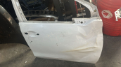 Oto Çıkma Parça / Peugeot / 208 / Kaporta & Karoser / Sağ Ön Kapı / Çıkma Parça 