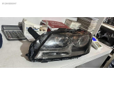 Oto Çıkma Parça / Volkswagen / Passat / Far & Stop / Sağ Ön Far / Çıkma Parça 