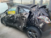Oto Çıkma Parça / Opel / Mokka / Oto Cam / Ön Cam Izgarası / Çıkma Parça 