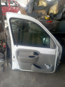 Oto Çıkma Parça / Renault / Kangoo / Kaporta & Karoser / Sol Ön Kapı / Çıkma Parça 