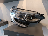 Oto Çıkma Parça / Renault / Megane / Far & Stop / Sağ Ön Far / Çıkma Parça 