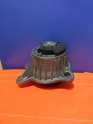 Oto Çıkma Parça / Mercedes / C180 / Motor / Takozu & Kulağı / Çıkma Parça 