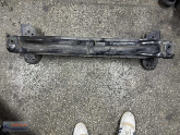 7P0807109 VW TOUAREG ÖN TAMPON DEMİRİ ORİJİNAL ÇIKMA 2012-18