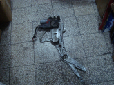 Oto Çıkma Parça / Opel / Meriva / Oto Cam / Cam Krikosu / Çıkma Parça 