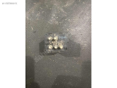Oto Çıkma Parça / Mercedes / 300 / Oto Cam / Cam Düğmesi / Çıkma Parça 
