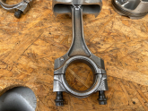 Oto Çıkma Parça / Maserati / Granturismo / Motor / Piston / Çıkma Parça 