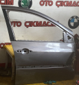 Renault Clio 3 Modeli İçin Sağ Ön Kapı Çıkma Parçası