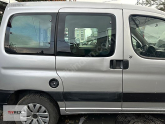 Oto Çıkma Parça / Peugeot / Partner / Kaporta & Karoser / Sağ Arka Kapı / Çıkma Parça 