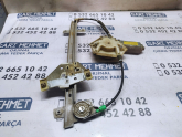Oto Çıkma Parça / Volvo / S40 / Oto Cam / Cam Krikosu / Çıkma Parça 