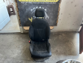 Oto Çıkma Parça / Peugeot / 208 / Koltuk & Döşeme / Koltuk Takımı / Çıkma Parça 