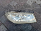 Oto Çıkma Parça / Renault / Megane / Far & Stop / Sağ Ön Far / Çıkma Parça 