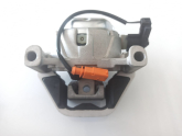 Oto Çıkma Parça / Audi / A6 / Motor / Takozu & Kulağı / Sıfır Parça 