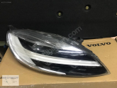 Oto Çıkma Parça / Volvo / V40 / Far & Stop / Sol Ön Far / Çıkma Parça 