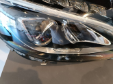 Oto Çıkma Parça / Mercedes / C Serisi / Far & Stop / Sağ Ön Far / Çıkma Parça 