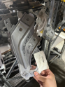 MERCEDES W205 SAĞ KAPUT MENTEŞESİ ORJİNAL ÇIKMA PARÇA