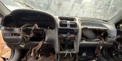 RENAULT LAGUNA 1 2.0 BENZİNLİ 1996-2000 GÖĞÜSLÜK KOMPLE TORPİDO q