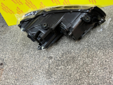 Oto Çıkma Parça / Volkswagen / Jetta / Far & Stop / Sağ Ön Far / Çıkma Parça 