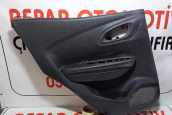 156088702 Renault kadjar sol arka kapı döşemesi çıkma orjinal