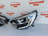 Oto Çıkma Parça / Renault / Megane / Far & Stop / Sağ Ön Far / Çıkma Parça 