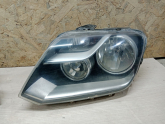 Oto Çıkma Parça / Volkswagen / Amarok / Far & Stop / Sağ Ön Far / Çıkma Parça 