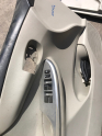 Oto Çıkma Parça / Toyota / Corolla / Oto Cam / Cam Düğmesi / Çıkma Parça 