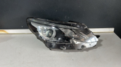 PEUGEOT 2008 LEDLİ MERCEKLİ SAĞ FAR 9825313680