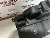 Oto Çıkma Parça / Renault / Megane / Kaporta & Karoser / Kapı Kilidi / Çıkma Parça 