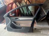 Oto Çıkma Parça / Volkswagen / Jetta / Kaporta & Karoser / Sağ Ön Kapı / Çıkma Parça 