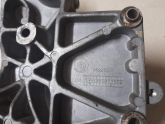 Oto Çıkma Parça / Fiat / Linea / Motor / Takozu & Kulağı / Çıkma Parça 
