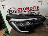 Oto Çıkma Parça / Renault / Clio / Far & Stop / Sağ Ön Far / Çıkma Parça 