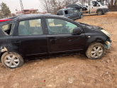Nissan note  sağ ön kapı