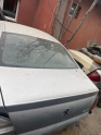 Peugeot 407 bagaj kapağı