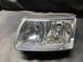 Oto Çıkma Parça / Volkswagen / Polo / Far & Stop / Sol Ön Far / Çıkma Parça 