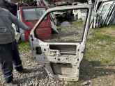 Oto Çıkma Parça / Volkswagen / Transporter / Kaporta & Karoser / Sağ Ön Kapı / Çıkma Parça 