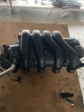 Oto Çıkma Parça / Volkswagen / Passat / Motor / Emme Manifoldu / Çıkma Parça 