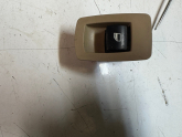 BMW E90 SAĞ ÖN CAM DÜĞMESİ