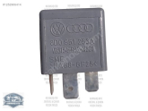 Oto Çıkma Parça / Volkswagen / Golf / Elektrik / Röle / Çıkma Parça 