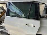 Oto Çıkma Parça / Volkswagen / Tiguan / Oto Cam / Kelebek Camı / Çıkma Parça 